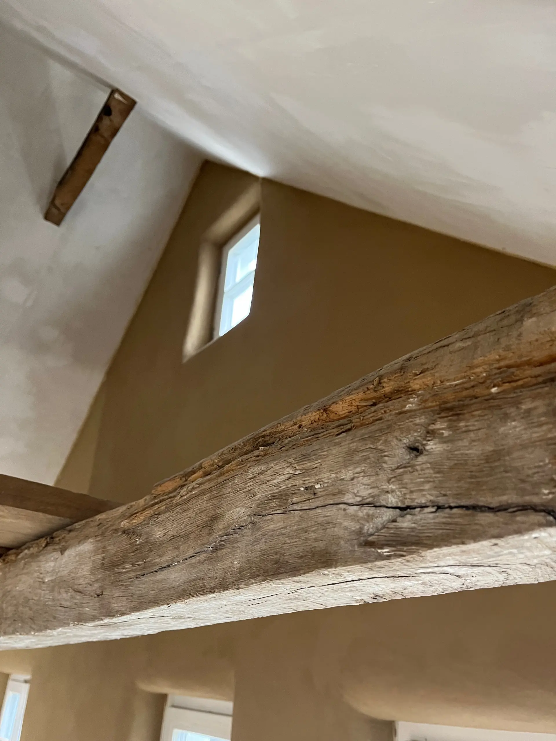 Präzise Lehmbauarbeiten am Munsterplatz in Remscheid Lennep durch Stuckateurmeister Alexander Leubner